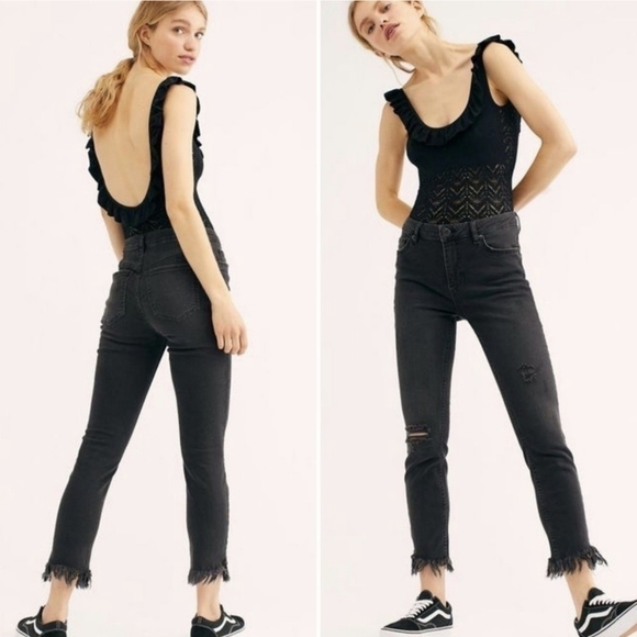 Free People Great Heights Fringe Cropped Skinny Jeans in Washed Black Size 26 - Picture 1 of 12